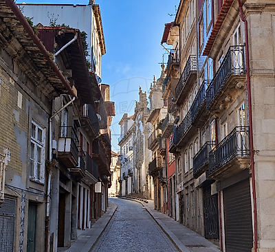 Prédio T3 em Rua de Cimo de Vila — fotografia 3
